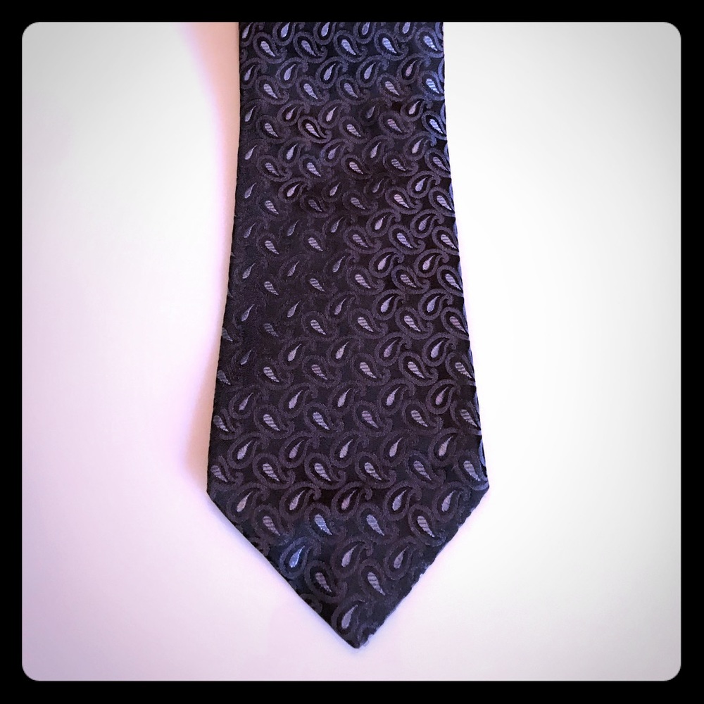 Men's tie